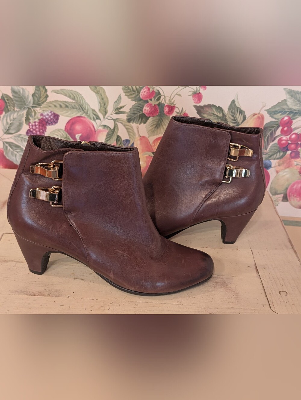 Sam Edelman Women's Marmont Brown Leather Ankle Booties Double Gold Buckles Sz 6